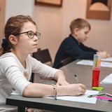 Заключительные занятия детской группы в Национальной школе искусства красивого письма Заключительные занятия детской группы в Национальной школе искусства красивого письма